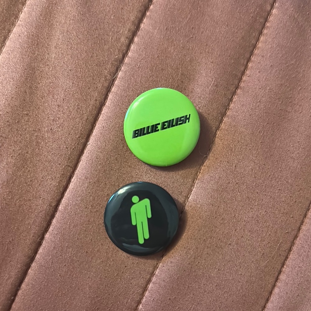 Billie Eilish Button Set